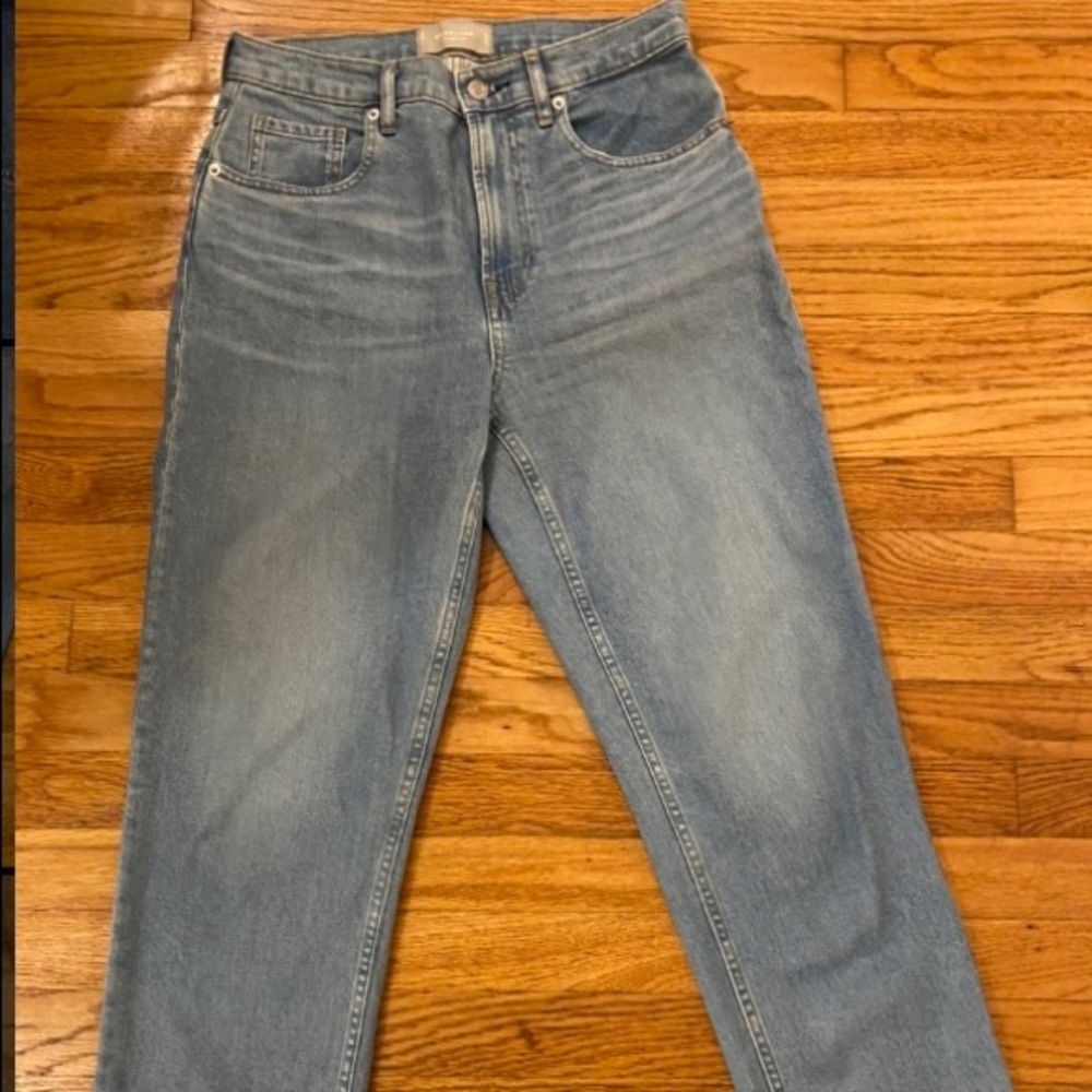 Everlane- “The cheeky” Jean